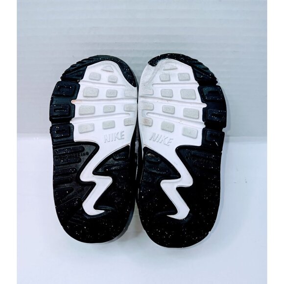 Nike Kids Black Air Max Sneakers Size 6C - Picture 6 of 7